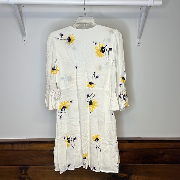 NWT Free People White Floral 3/4 Sleeve Dress- Small - Picture 2 of 7